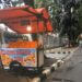 Pedagang Musiman Di Jalan Ahmad Yani Bermunculan, Gerobak Duduki Jalur Hijau