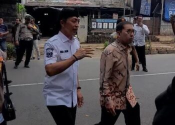 Fadli Zon, Menteri Kebudayaan Kunjungi Makam Keramat Mbah Dalem 