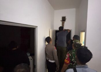 Istri Meninggal, Suamo Malah Ikut Nyusul Dengan Gandir