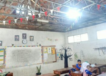 Viral Curhatan Siswa SDN 05 Ciasmara, Sekolah Rusak, Gelap, dan Minim Perhatian Pemkab Bogor