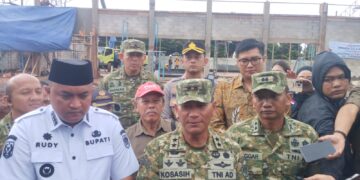 Mayjen TNI Kosasih menyampaikan optimismenya bahwa pembangunan KDKMP dapat rampung dan diresmikan pada 31 Januari 2026 mendatang. Ia menegaskan, meskipun waktu pengerjaan terbilang singkat, seluruh pihak terus bekerja maksimal agar target tersebut dapat tercapai.