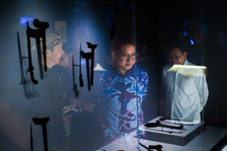 Langkah Menuju Museum Pajajaran, Menteri Kebudayaan Buka Pameran Kujang di Batutulis, Gratis